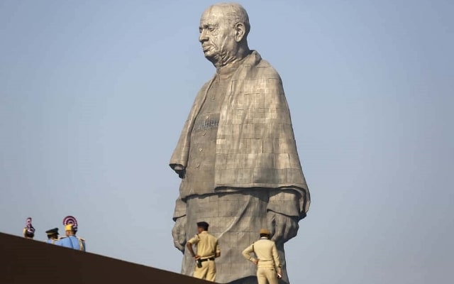 Вы сейчас просматриваете В Индии построили самую высокую статую в мире