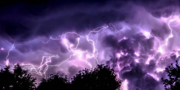 Подробнее о статье 27 ярких фактов о молниях