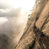 Самая опасная тропа в мире, гора Хуашань, Китай