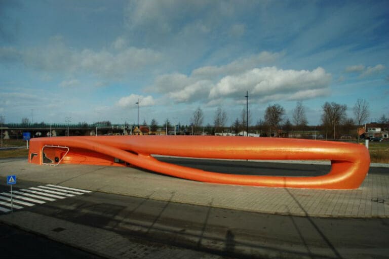 Автобусная станция у больницы Spaarne, Нидерланды
